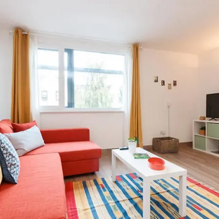 Stylish Soundproof Temple Bar Square Apartment