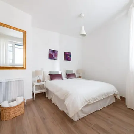 Apartment Stylish Soundproof Temple Bar Square *