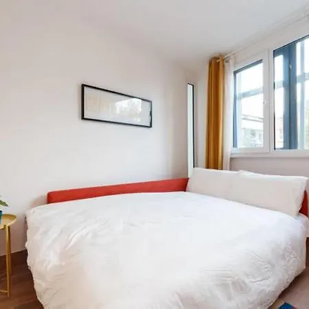 Stylish Soundproof Temple Bar Square Dublin